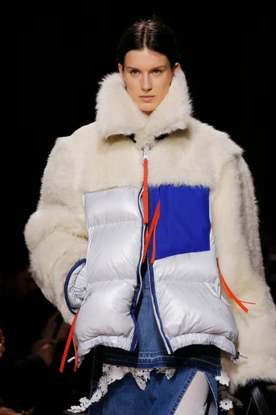 Look 69